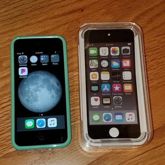 Apple Other - Ipod Touch 6th Gen 32GB